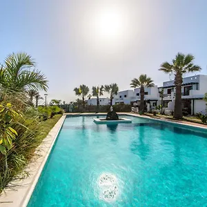 Apartamento B16-dúplex Luminoso+ Piscina A 150 M Del Mar, Charco del Palo